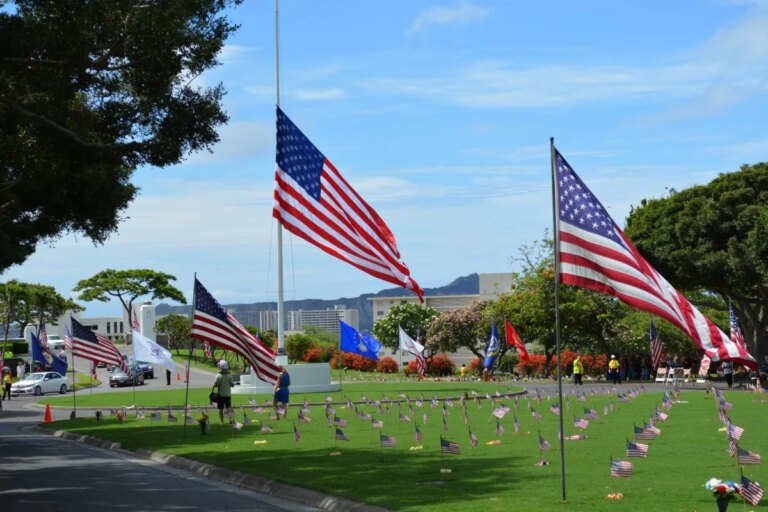 What’s Open and Closed in Honolulu for Memorial Day