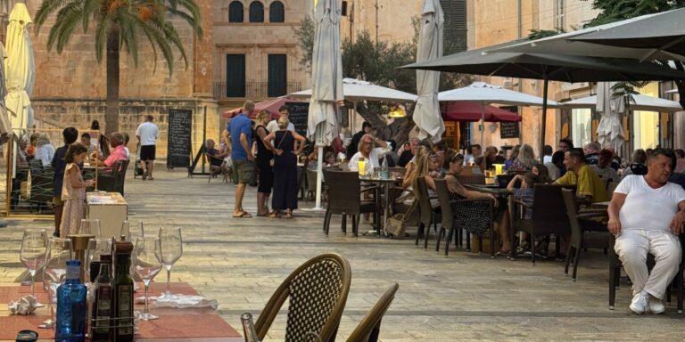 9 Best Restaurants In Santanyí